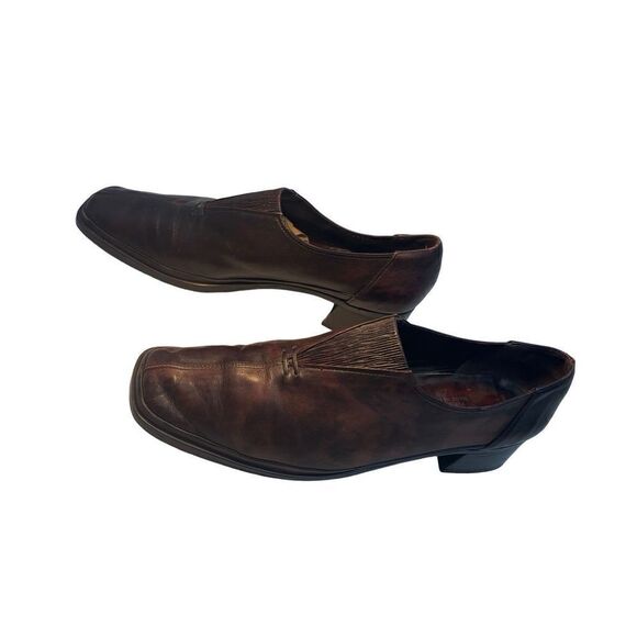 Rangoni Firenze Women's Italian Shoes with block heel size 8.5AAA  narrow - Picture 4 of 16